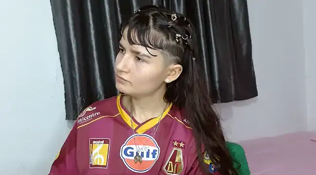 Snapshot of saritapretyy chatting on 03-11-25, 04:32 saritapretyy online show from 03-11-25, 04:32