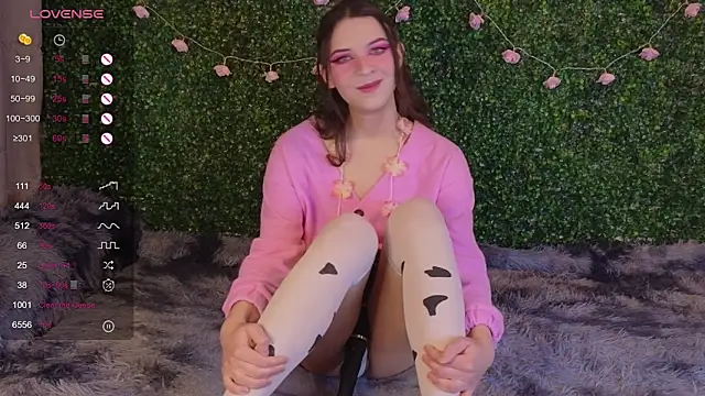 Snapshot of EkaterinaUpple chatting on 02-20-26, 04:40 EkaterinaUpple online show from 02-20-26, 04:40