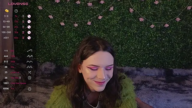 Snapshot of EkaterinaUpple chatting on 03-05-26, 04:14 EkaterinaUpple online show from 03-05-26, 04:14