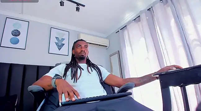 Malkon Big online show from 02-02-25, 05:04