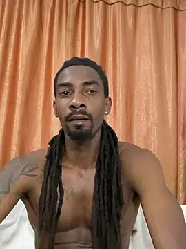 Snapshot of Malkon_Big chatting on 05-19-26, 10:05 Malkon Big online show from 05-19-26, 10:05