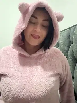 karenlennox1 online show from 11-07-25, 03:17