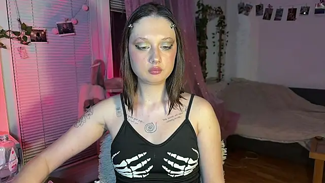 Jenny darling love online show from 05-12-26, 08:06