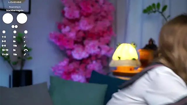 EdlinHargus online show from 03-04-25, 02:27