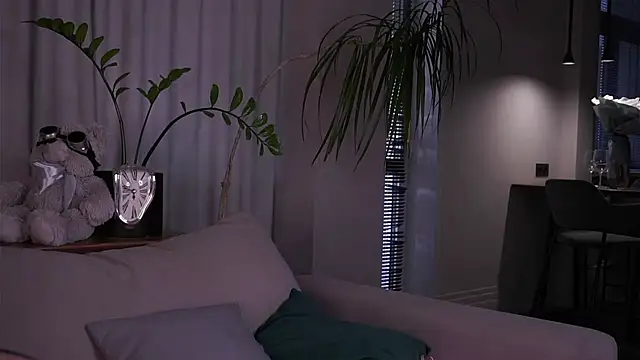 EdlinHargus online show from 09-09-25, 01:49