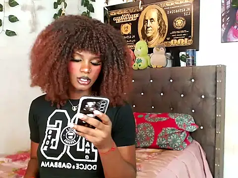 Snapshot of stefanny_hot03 chatting on 02-11-26, 01:43 stefanny hot03 online show from 02-11-26, 01:43