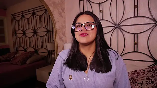 Snapshot of Sophia_wilsonn_ chatting on 02-12-26, 10:32 Sophia wilsonn online show from 02-12-26, 10:32