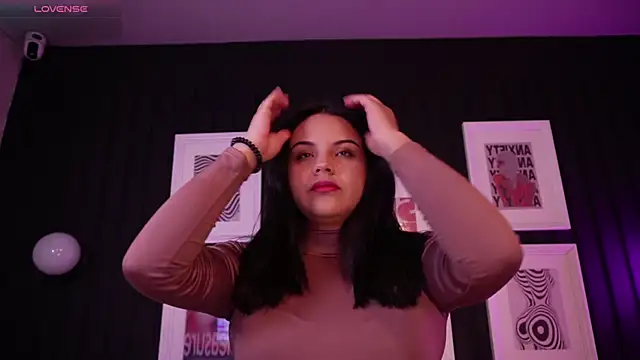 Snapshot of Sophia_wilsonn_ chatting on 03-06-26, 11:06 Sophia wilsonn online show from 03-06-26, 11:06