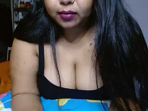 Snapshot of TASHa009 chatting on 02-19-25, 05:38 TASHa009 online show from 02-19-25, 05:38