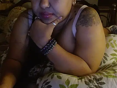 Snapshot of TASHa009 chatting on 02-21-26, 07:59 TASHa009 online show from 02-21-26, 07:59