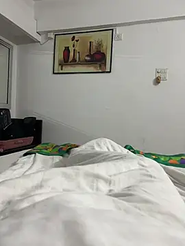 Snapshot of TASHa009 chatting on 04-06-26, 08:21 TASHa009 online show from 04-06-26, 08:21