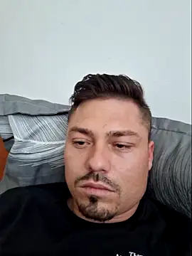 Snapshot of ionut_prince chatting on 05-24-26, 03:28 ionut prince online show from 05-24-26, 03:28