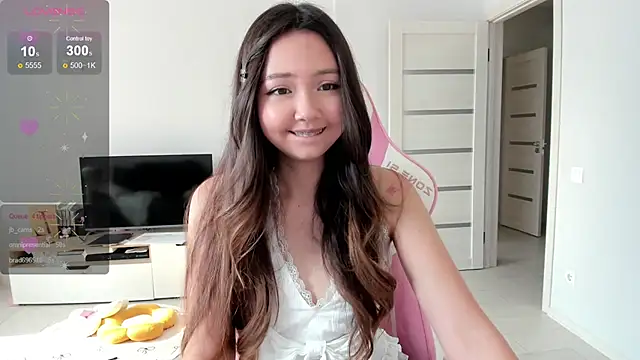 Fluffy Rose online show from 07-23-26, 01:58