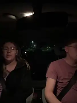 xX HotCouple Xx online show from 10-17-25, 05:59