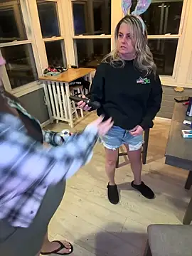 Vanilla-Cakebaum online show from 04-05-26, 01:58