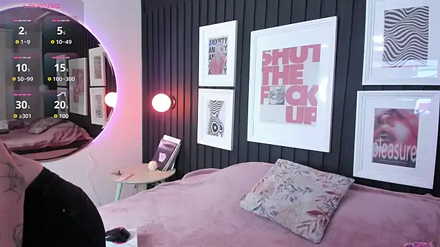 Snapshot of Kayla_stern_ chatting on 11-08-25, 07:34 Kayla stern online show from 11-08-25, 07:34