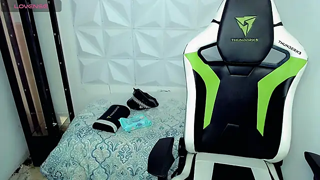 bby santi online show from 12-11-24, 01:06