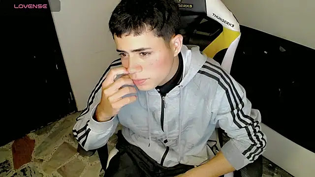 bby santi online show from 10-05-25, 12:09