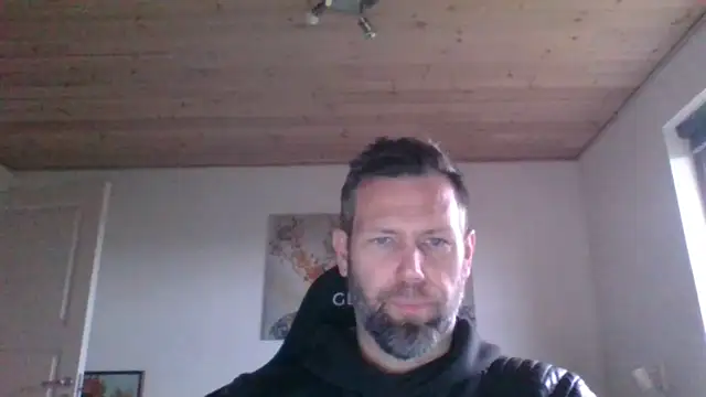 Snapshot of Gotta1 chatting on 12-06-24, 12:16 Gotta1 online show from 12-06-24, 12:16