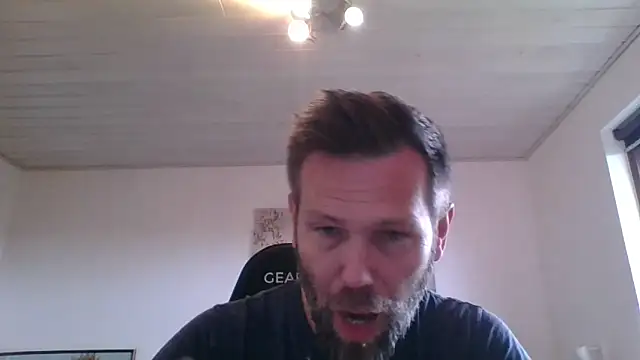 Snapshot of Gotta1 chatting on 10-08-25, 01:09 Gotta1 online show from 10-08-25, 01:09