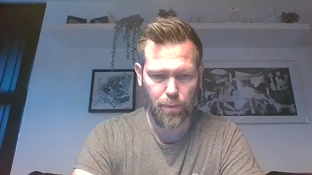 Snapshot of Gotta1 chatting on 02-14-26, 06:54 Gotta1 online show from 02-14-26, 06:54