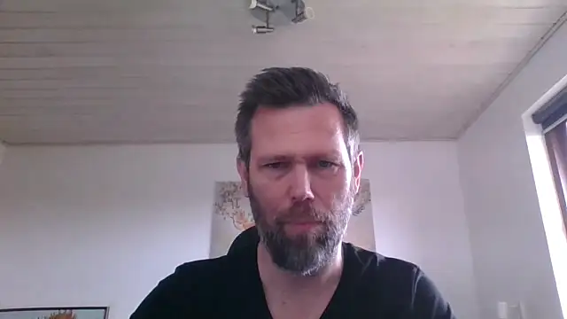 Snapshot of Gotta1 chatting on 03-12-26, 02:01 Gotta1 online show from 03-12-26, 02:01