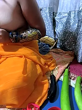 Snapshot of Shilpa_didi chatting on 09-25-25, 06:00 Shilpa didi online show from 09-25-25, 06:00