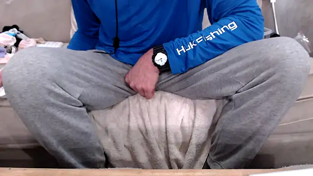 Snapshot of JohnnyKorrupt_ chatting on 10-13-25, 07:14 JohnnyKorrupt online show from 10-13-25, 07:14