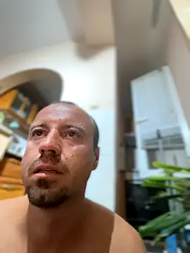 Snapshot of Nikolaiyy chatting on 09-21-25, 12:01 Nikolaiyy online show from 09-21-25, 12:01