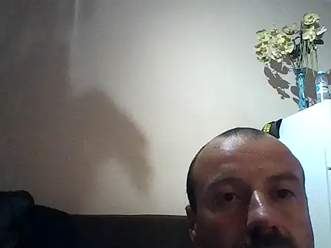 Nikolaiyy online show from 05-08-26, 01:11