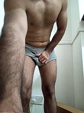 Snapshot of samcumms chatting on 12-19-24, 04:45 samcumms online show from 12-19-24, 04:45