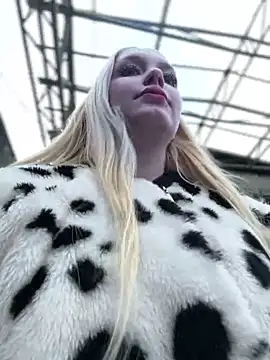 Milkyy wway online show from 01-29-25, 10:37