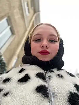 Milkyy wway online show from 02-13-25, 07:56