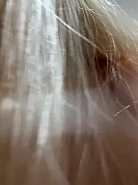 Lolitaxlola online show from 09-28-25, 12:10