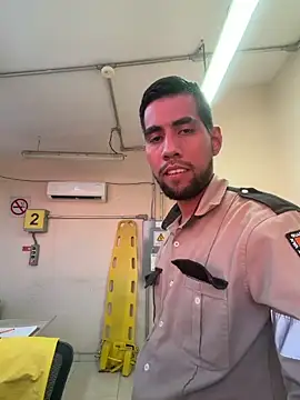 EnriquePersian197 online show from 04-10-26, 12:05