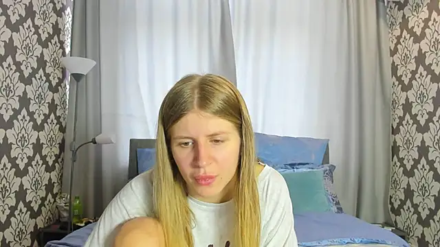 Snapshot of kirraa_ chatting on 09-16-25, 09:54 kirraa  online show from 09-16-25, 09:54