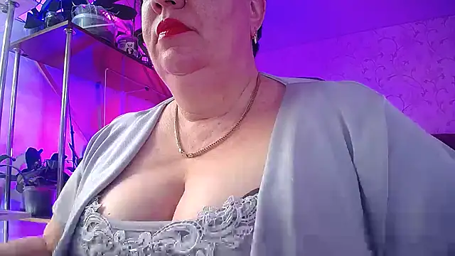  Sweet Woman online show from 02-06-26, 01:36