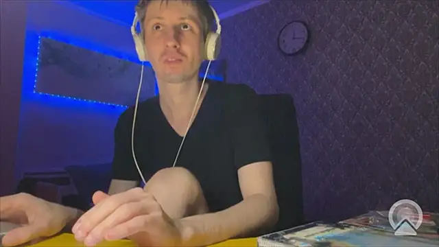 Snapshot of Aki-Laky chatting on 01-13-26, 07:19 Aki-Laky online show from 01-13-26, 07:19