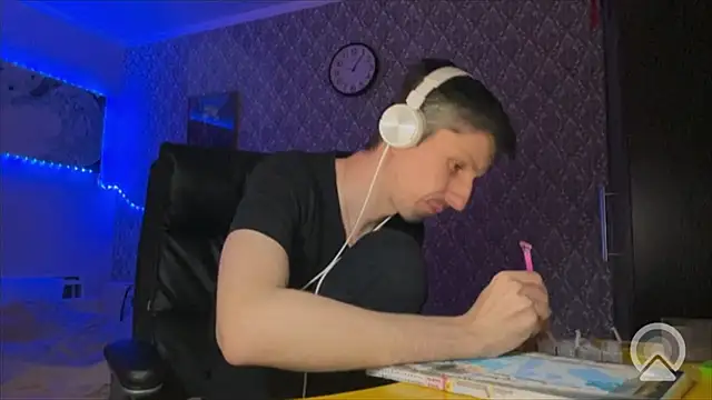 Snapshot of Aki-Laky chatting on 01-31-26, 08:07 Aki-Laky online show from 01-31-26, 08:07