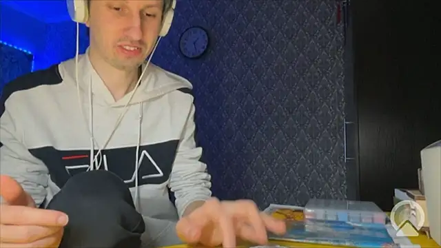 Snapshot of Aki-Laky chatting on 02-22-26, 08:29 Aki-Laky online show from 02-22-26, 08:29