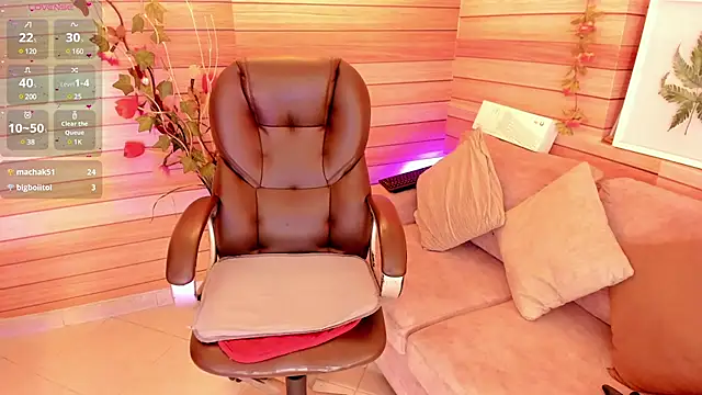 Snapshot of marien_thomson_ chatting on 03-08-25, 12:33 marien thomson online show from 03-08-25, 12:33