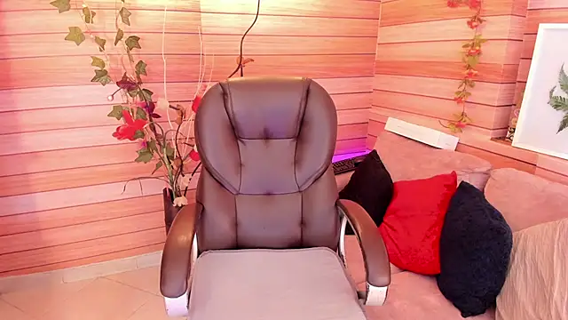 Snapshot of marien_thomson_ chatting on 03-14-25, 03:26 marien thomson online show from 03-14-25, 03:26