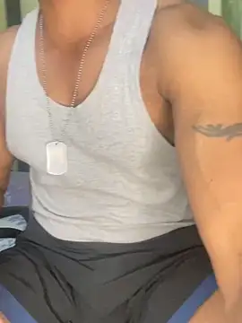 Snapshot of loveboyrp chatting on 10-08-25, 04:43 loveboyrp online show from 10-08-25, 04:43