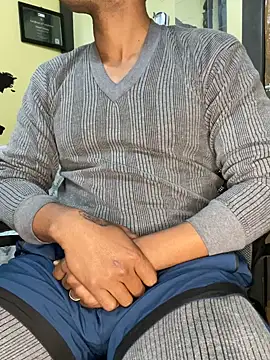 Snapshot of loveboyrp chatting on 01-07-26, 02:58 loveboyrp online show from 01-07-26, 02:58