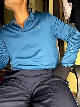 Snapshot of loveboyrp chatting on 01-08-26, 02:58 loveboyrp online show from 01-08-26, 02:58