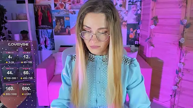 LadyIzabel online show from 02-08-25, 09:24