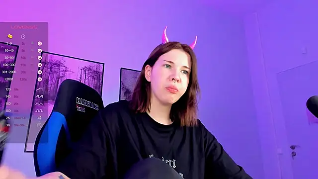 AliceSunday online show from 01-25-25, 05:08