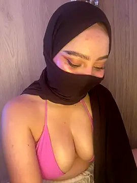 Snapshot of amaal_ chatting on 11-16-25, 06:02 amaal online show from 11-16-25, 06:02