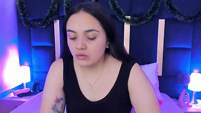 Snapshot of rebecaandpamela chatting on 12-26-24, 02:16 rebecaandpamela online show from 12-26-24, 02:16