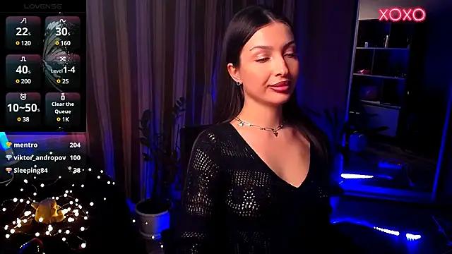 Snapshot of Laura_Bess chatting on 12-15-24, 06:29 Laura Bess online show from 12-15-24, 06:29